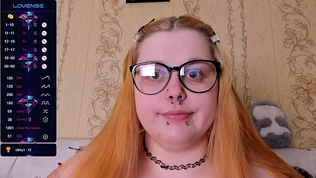 Snapshot of Crow_Diam0nd chatting on February 15, 1:02 am Crow Diam0nd online show from February 15, 1:02 am