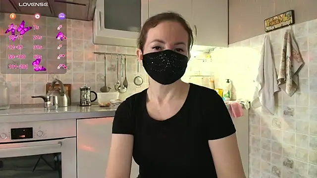 MilfeaN online show from April 3, 8:01 am