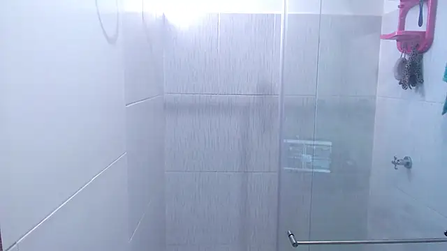 Snapshot of meridandwither chatting on February 1, 10:13 pm meridandwither online show from February 1, 10:13 pm