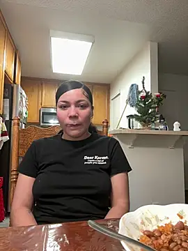 ladylavish online show from December 16, 6:43 am