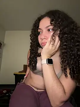 ladylavish online show from December 24, 4:00 am