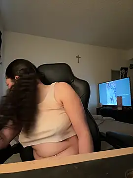 ladylavish online show from March 14, 1:16 am