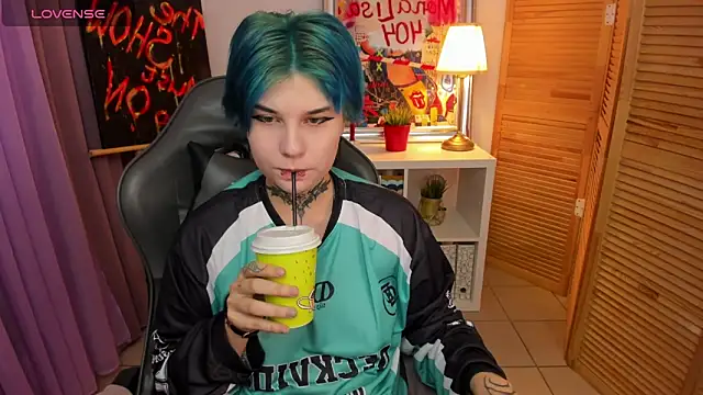 mekurisu online show from February 8, 7:15 am