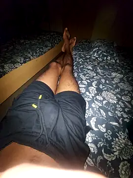 biggboyzz online show from December 19, 1:07 pm