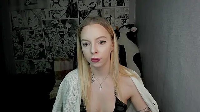 Martha Cameron online show from December 11, 2:30 am