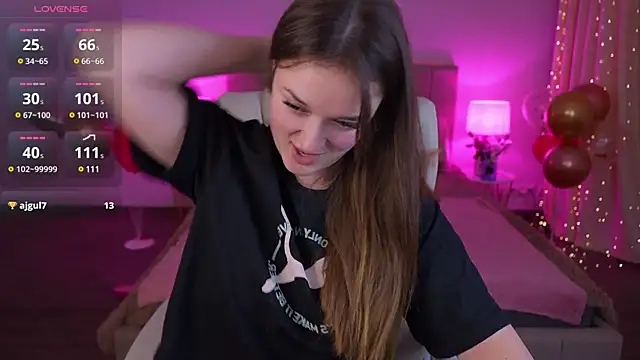 DonnaLustt online show from February 14, 3:00 am