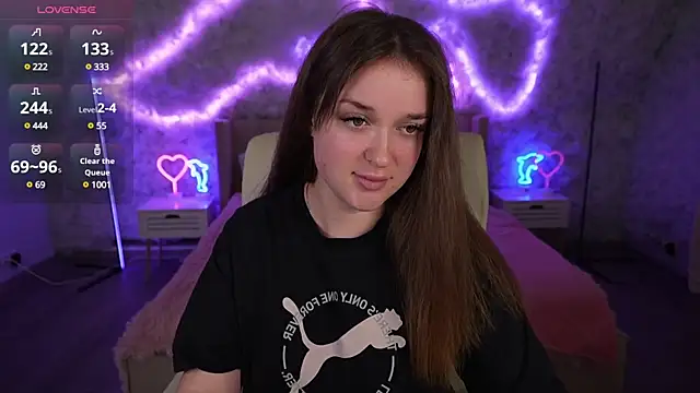 DonnaLustt online show from March 5, 6:44 am