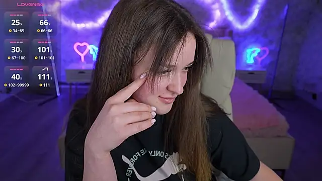 DonnaLustt online show from March 9, 7:59 pm