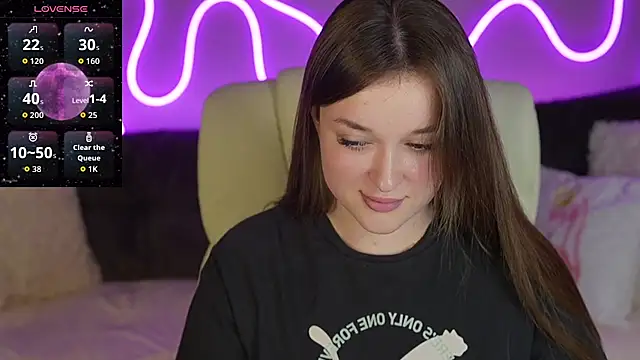 DonnaLustt online show from November 3, 8:32 pm