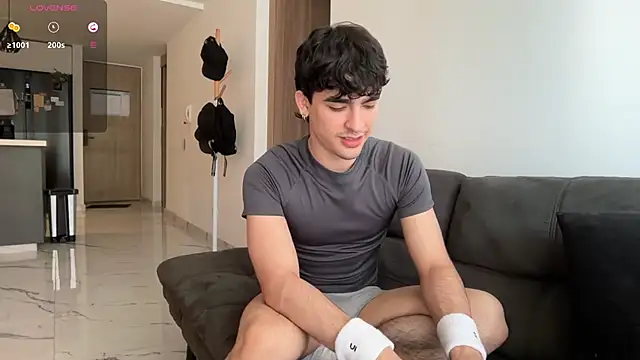 zenn rush1 online show from October 2, 1:40 pm