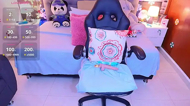 italy   boobs online show from December 18, 12:00 pm