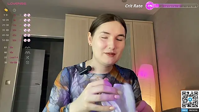 Maria Bowie online show from September 15, 7:41 am