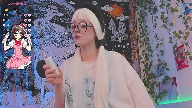 Snapshot of kissthasky chatting on October 14, 8:09 pm kissthasky online show from October 14, 8:09 pm