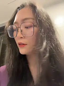 Snapshot of wt0314 chatting on February 2, 1:32 pm wt0314 online show from February 2, 1:32 pm