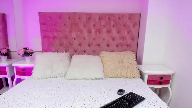 Anniie grey online show from January 21, 7:50 pm