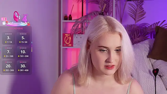 tiffannyjons online show from November 27, 5:48 pm