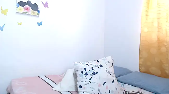 Snapshot of SaraBlosson chatting on January 13, 9:31 pm SaraBlosson online show from January 13, 9:31 pm