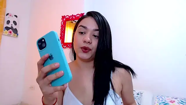 Snapshot of SaraBlosson chatting on September 19, 3:45 pm SaraBlosson online show from September 19, 3:45 pm