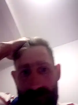 benalexa1992 online show from April 22, 6:42 pm