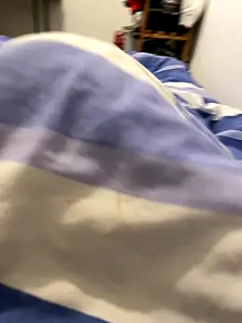 Lcrete online show from October 25, 1:29 pm