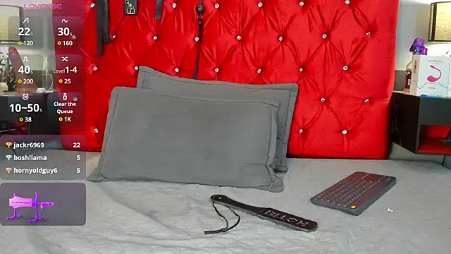 Samantha Mouret online show from January 31, 9:37 pm