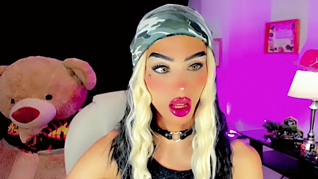 dollswit01 online show from January 25, 3:09 am