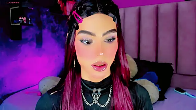 dollswit01 online show from February 28, 2:31 pm