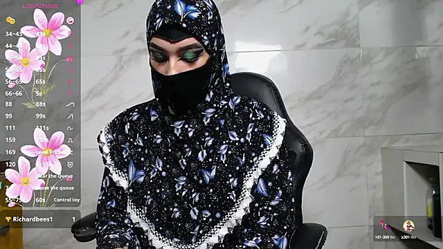 Snapshot of shaila_anali chatting on December 12, 10:45 am shaila anali online show from December 12, 10:45 am