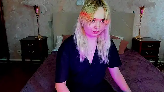 Iriska mini online show from September 14, 7:29 am