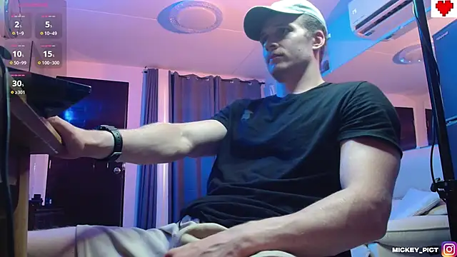 mickeypict online show from November 10, 8:24 am