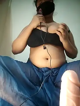 Snapshot of Sannyleon67 chatting on December 12, 6:36 am Sannyleon67 online show from December 12, 6:36 am