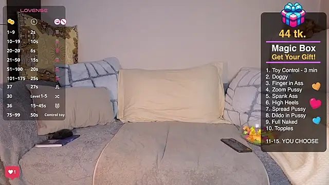 aurora-wow online show from February 25, 5:04 pm