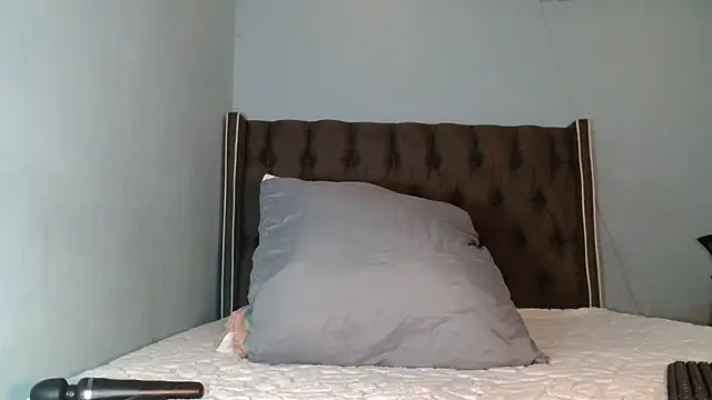 CHOCKYCHOCX2 online show from February 23, 3:24 am