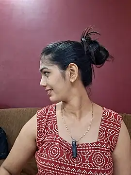 Garima G online show from February 22, 7:34 pm