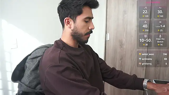 dam0n fr0st online show from December 26, 1:10 pm