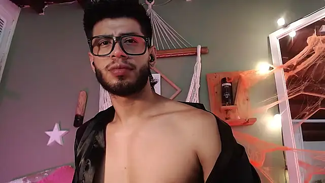 Colby brown03 online show from November 2, 8:39 am