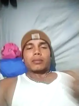 Snapshot of alex_candela chatting on December 7, 6:43 am alex candela online show from December 7, 6:43 am