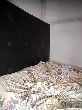 Snapshot of alex_candela chatting on February 8, 4:47 am alex candela online show from February 8, 4:47 am