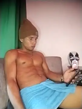 Snapshot of alex_candela chatting on February 19, 4:12 am alex candela online show from February 19, 4:12 am