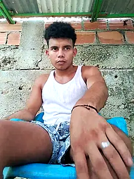 Snapshot of alex_candela chatting on October 27, 1:48 pm alex candela online show from October 27, 1:48 pm