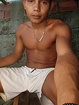 Snapshot of alex_candela chatting on November 24, 9:25 pm alex candela online show from November 24, 9:25 pm