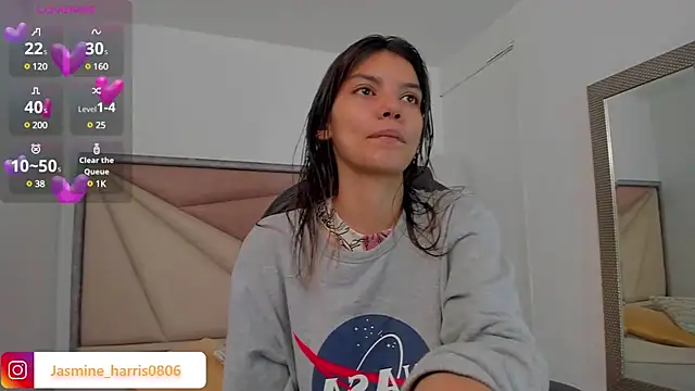 Snapshot of JasmineHarris chatting on February 25, 11:52 am JasmineHarris online show from February 25, 11:52 am