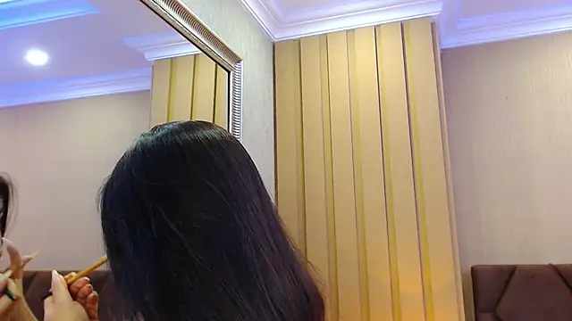 DevonPiers online show from February 6, 12:16 pm