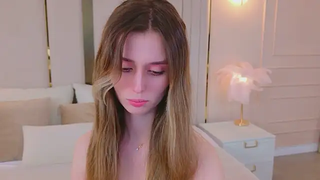 MarybethSnow online show from April 22, 5:14 pm