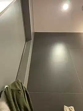 SuzieMurray online show from December 25, 12:26 pm