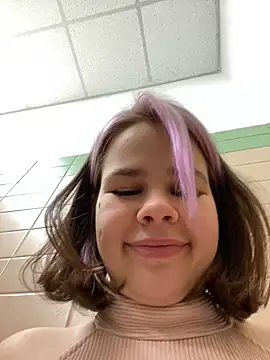 SuzieMurray online show from December 26, 12:38 pm