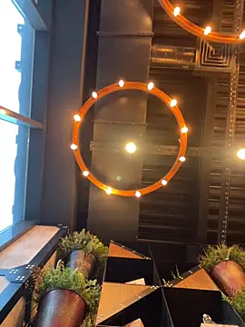 SuzieMurray online show from December 30, 12:31 pm