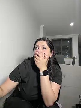 kimberlyhills1 online show from February 21, 7:21 pm