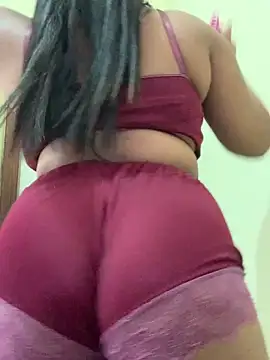 nanaypretinha online show from February 10, 6:13 pm