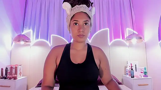 Snapshot of Laurentdupont04 chatting on October 8, 3:04 am Laurentdupont04 online show from October 8, 3:04 am